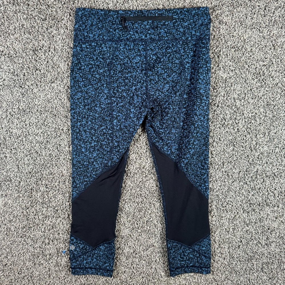Women's Lululemon Pace Rival Crop Daisy Dust Illuminight Black Leggings 6